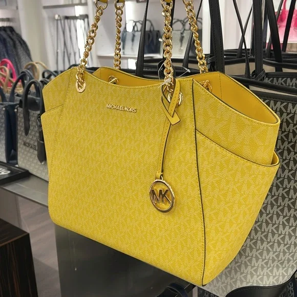 Michael Kors Jet Set Large Signature Logo Chain Shoulder Tote
DAISY YELLOW
NWT - Picture 2 of 16